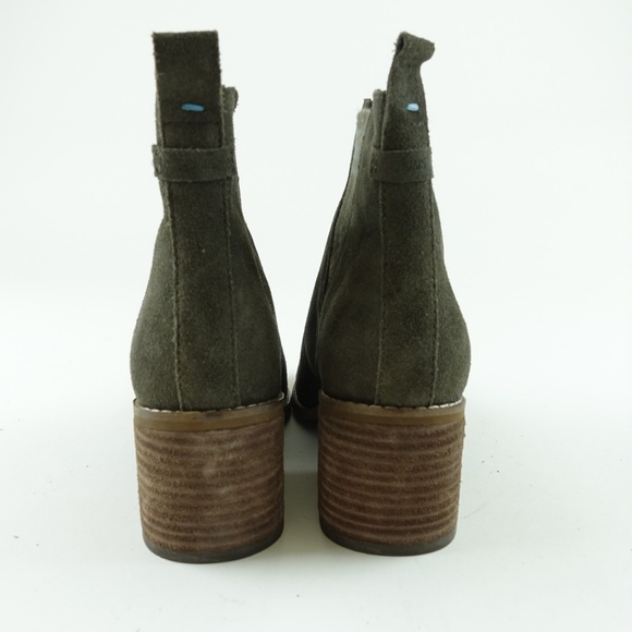TOMS Women Tarmac Olive Suede Esme Booties R14S11 - Picture 4 of 7